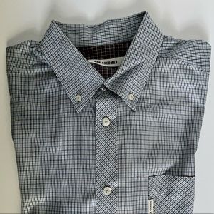 Nice long sleeve for casual or serious wear.